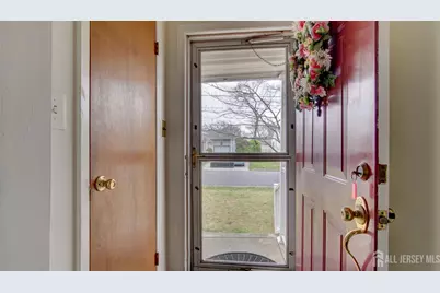314 Adirondack Avenue, Spotswood, NJ 08884 - Photo 6