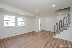 26 Davids Ct, South Brunswick Township, NJ 08810 - Photo 4