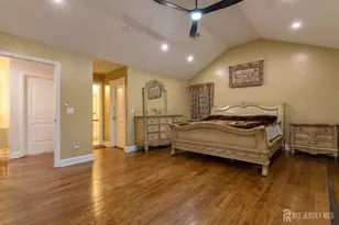 55 Walnut St, Edison, NJ 08817 - Photo 24
