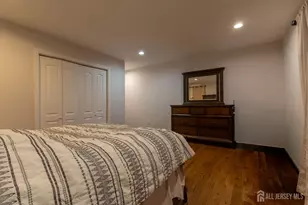 55 Walnut St, Edison, NJ 08817 - Photo 28