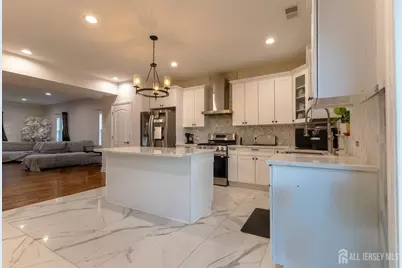 55 Walnut Street, Edison, NJ 08817 - Photo 14