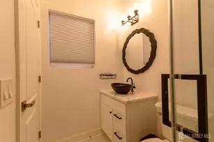 55 Walnut St, Edison, NJ 08817 - Photo 18