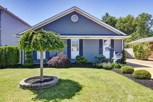 94 McCutcheon Ave, Sayreville, NJ 08872 - Photo 2