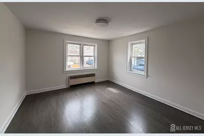 1020 Raritan Avenue, Highland Park, NJ 08904 - Photo 14