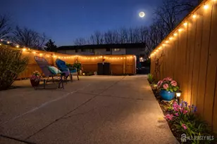 145 Harbinson Pl, East Windsor Township, NJ 08520 - Photo 2