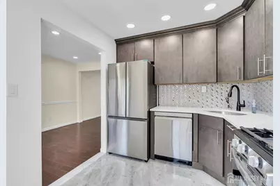 53 Heritage Lane, Fords, NJ 08863 - Photo 16
