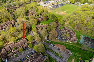 138 Oakmont Ct, Edison, NJ 08820 - Photo 4