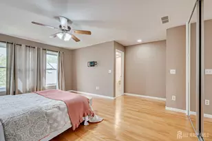 138 Oakmont Ct, Edison, NJ 08820 - Photo 22