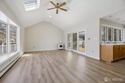 44 Colonia Place, Middlesex, NJ 07067 - Photo 12