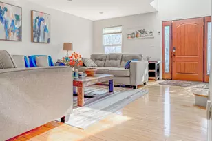 22 Ginger Dr, Edison, NJ 08837 - Photo 2