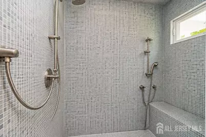 18 Wedgewood Court, East Brunswick Township, NJ 08816 - Photo 28