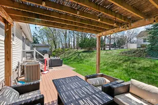 37 Merker Dr, Edison, NJ 08837 - Photo 22