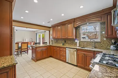 [Address not provided], Edison, NJ 08817 - Photo 10