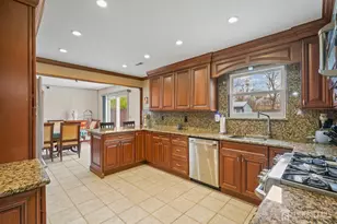 41 Rodak Cir, Edison, NJ 08817 - Photo 10