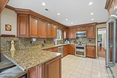 [Address not provided], Edison, NJ 08817 - Photo 12