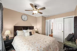 123 Chariot Ct, Piscataway Township, NJ 08854 - Photo 16
