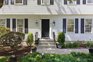 21 Valley Forge Dr, East Brunswick Township, NJ 08816 - Photo 4