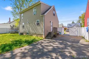 237 Clinton St, Woodbridge Township, NJ 07095 - Photo 20