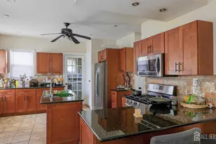 260 S Washington Ave, Dunellen, NJ 08812 - Photo 8