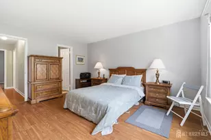 363 Cotswold Pl, Franklin Township, NJ 08873 - Photo 14