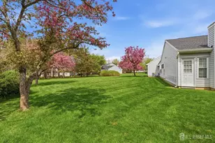 363 Cotswold Pl, Franklin Township, NJ 08873 - Photo 22