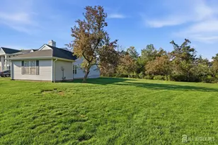 363 Cotswold Pl, Franklin Township, NJ 08873 - Photo 30