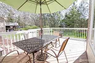 63 Independence Dr, East Brunswick Township, NJ 08816 - Photo 10