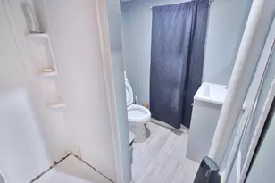 8 Prospect St, New Brunswick, NJ 08901 - Photo 10