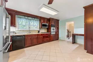 12 Sullivan Way, East Brunswick Township, NJ 08816 - Photo 18