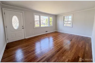 19 Delekas Avenue, South Plainfield, NJ 07080 - Photo 8