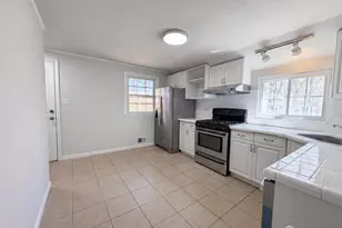 19 Delekas Ave, South Plainfield, NJ 07080 - Photo 2