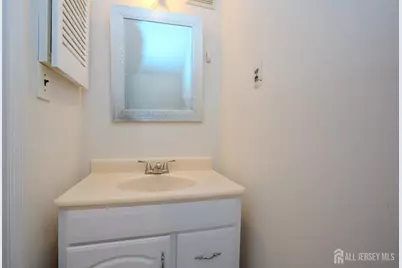 4 Pond View Drive, Plainsboro Township, NJ 08536 - Photo 14