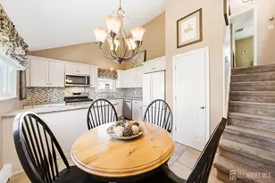 96 Drake Pl, Colonia, NJ 07067 - Photo 6
