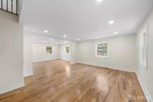77 Greenbrook Rd, Middlesex, NJ 08846 - Photo 10