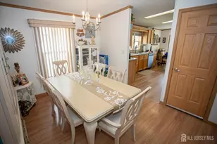 19 Sheryl Ct, Spotswood, NJ 08884 - Photo 8