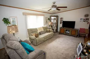 19 Sheryl Ct, Spotswood, NJ 08884 - Photo 6