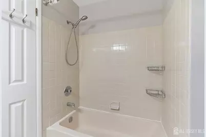 60 Hampshire Drive, Plainsboro Township, NJ 08536 - Photo 18