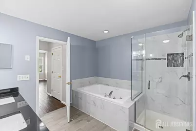 302 Wellington Park Drive, South Brunswick Township, NJ 08540 - Photo 20