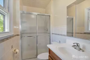 4 Visco Dr, Edison, NJ 08820 - Photo 26