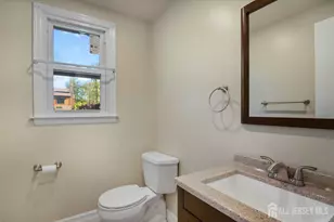 4 Visco Dr, Edison, NJ 08820 - Photo 16