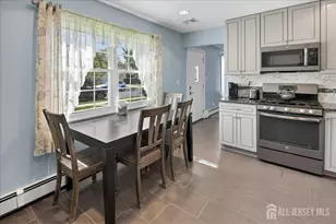 13 Comstock Rd, Edison, NJ 08817 - Photo 8
