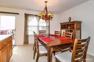 118 Selby Ct, Franklin Township, NJ 08873 - Photo 12