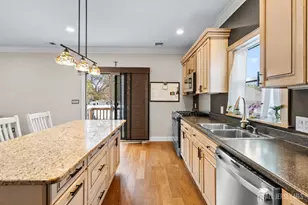 704 Plainfield Ave, Piscataway Township, NJ 08854 - Photo 10