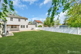 52 Walnut St, Edison, NJ 08817 - Photo 22