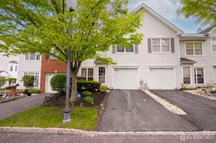 505 Pheasant Run, South Brunswick Township, NJ 08852 - Photo 2