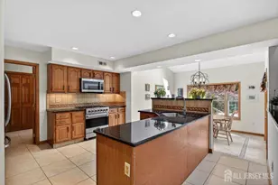 13 Brookside Ct, Plainsboro Township, NJ 08512 - Photo 8