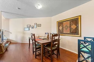 544 Westgate Dr, Edison, NJ 08820 - Photo 16