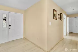 173 Concordia Cir, Monroe Township, NJ 08831 - Photo 10