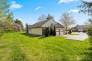 173 Concordia Cir, Monroe Township, NJ 08831 - Photo 32