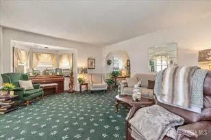 225 Freeman St, Woodbridge Township, NJ 07095 - Photo 2